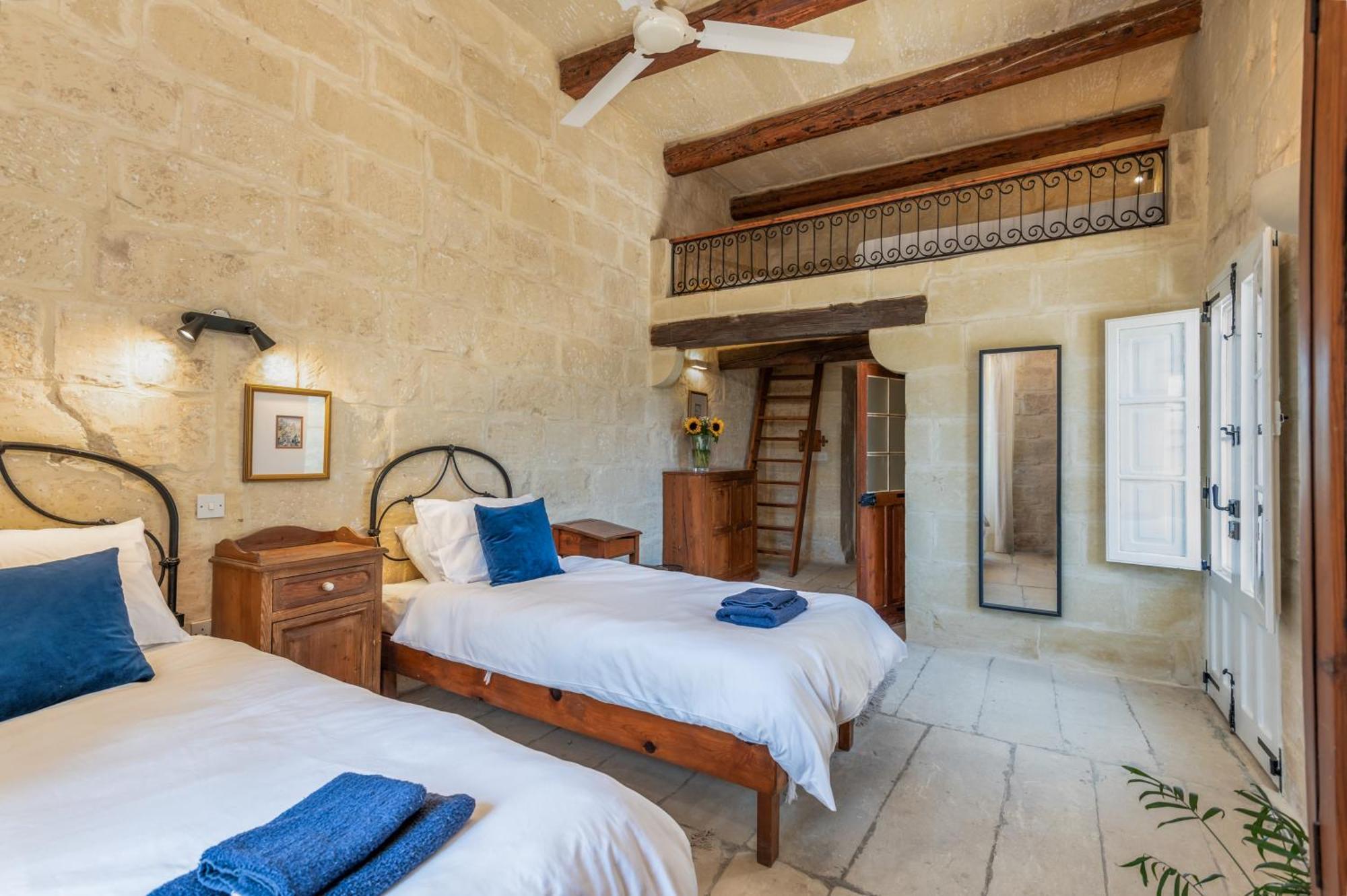 Gozo Escape Villa Għasri Екстериор снимка
