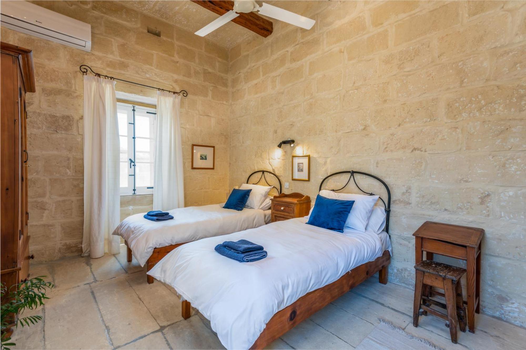 Gozo Escape Villa Għasri Екстериор снимка